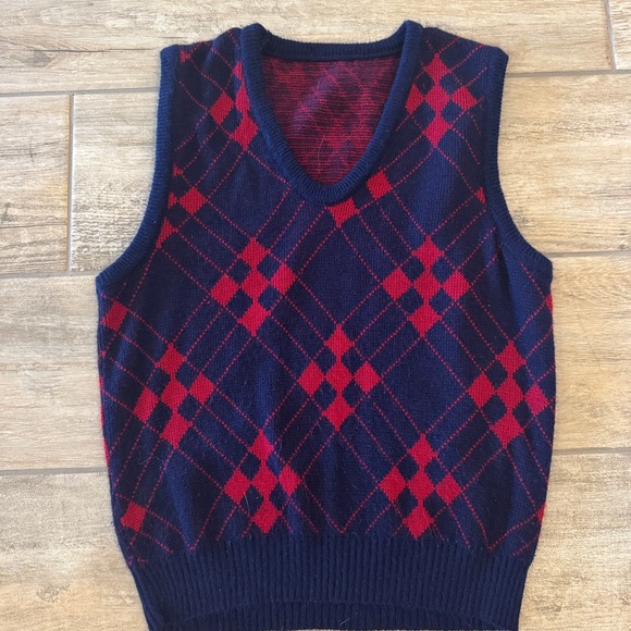 Vintage Navy and Red Argyle Sweater Vest - Picture 6 of 9
